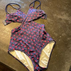 ☀️Lands End swimsuit size 12 perfect 🤩NWOT